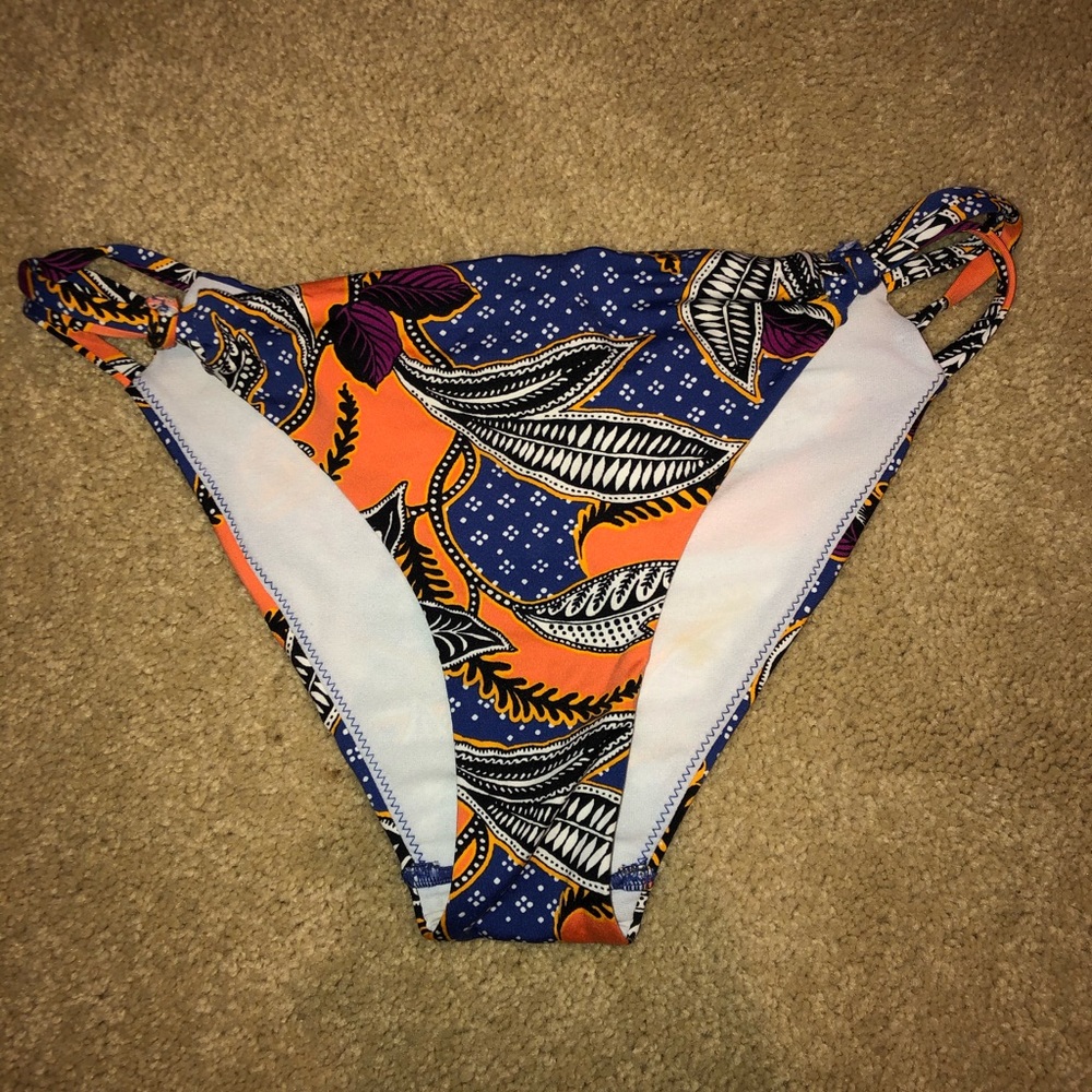 A patterned bikini bottom